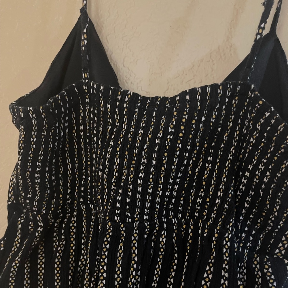 Mi Ami, Dressy Crop Top, Size L, Black & Gold - Picture 5 of 5